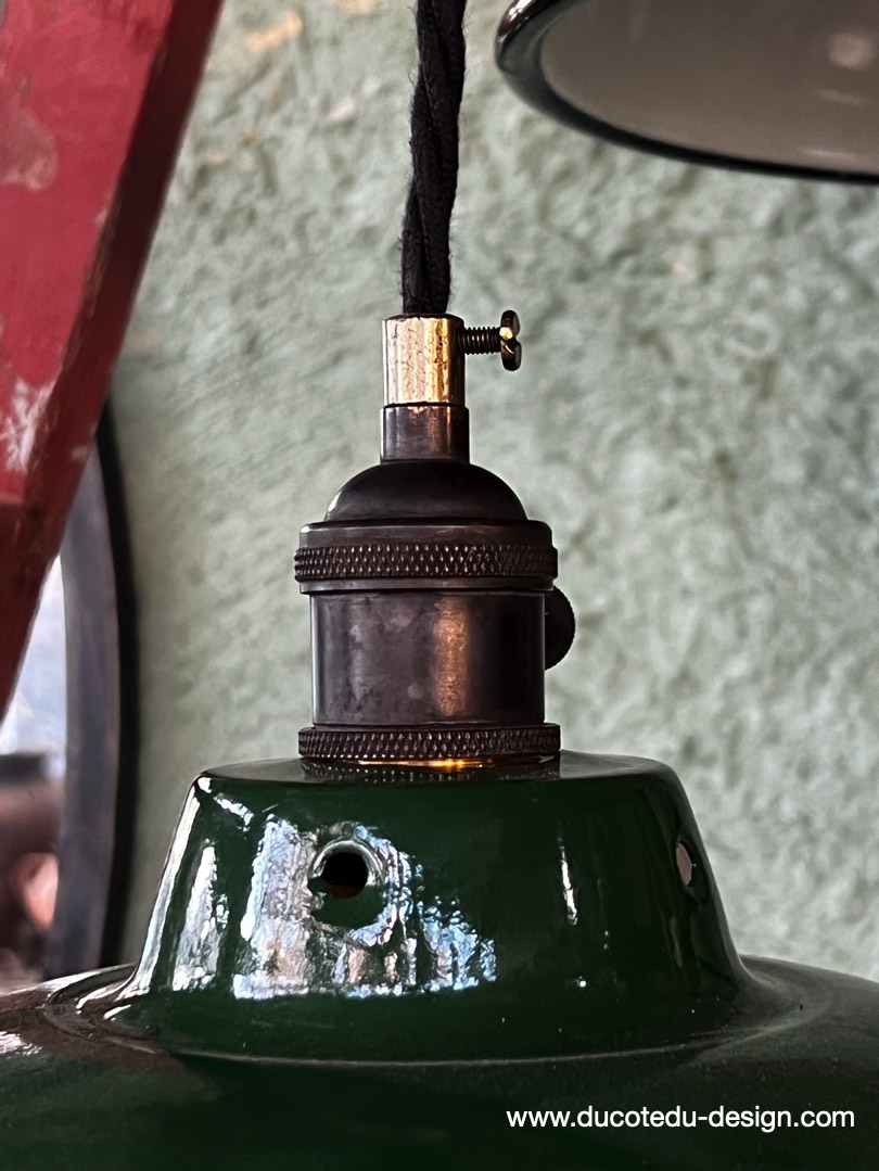 lampe industrielle vert fonce abat jour bateau emaillee – Image 6