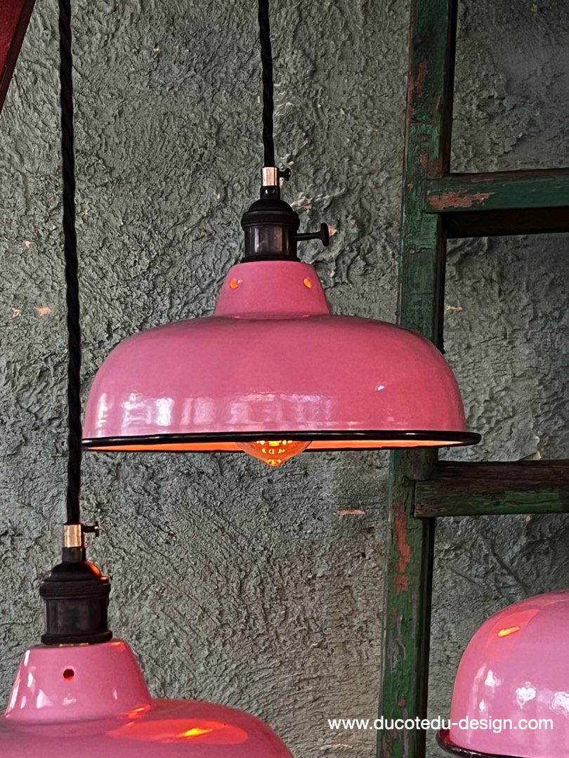 lampe industrielle rose abat jour bateau emaillee – Image 5