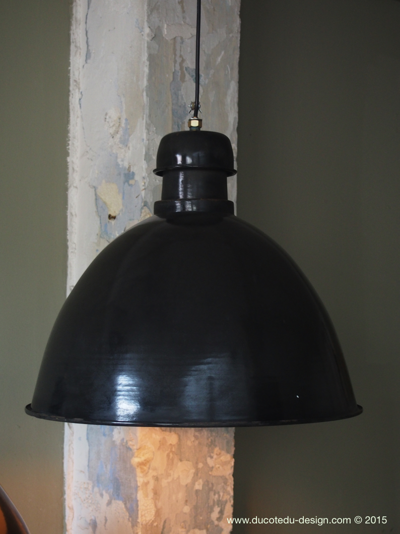 suspension abat jour emaillee noir lampe industrielle bauhaus – Image 3