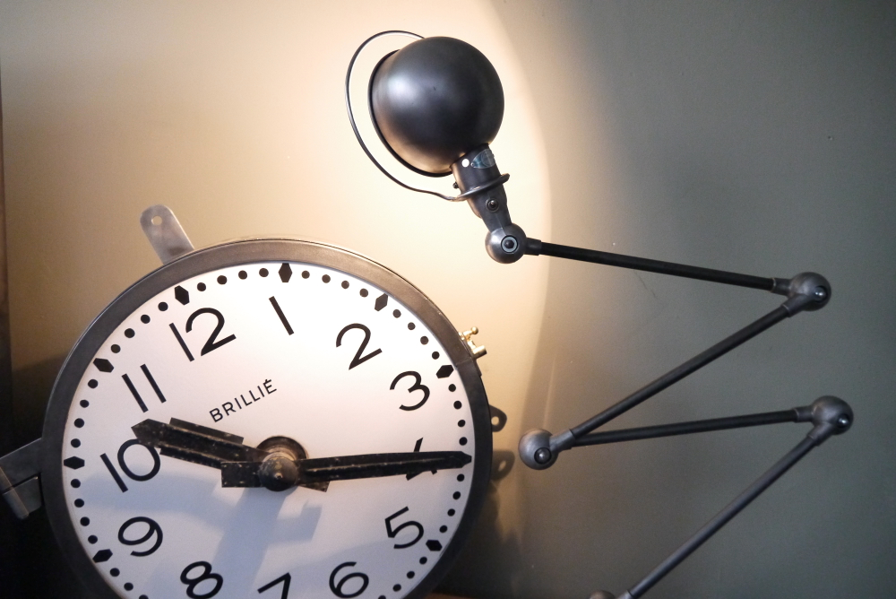 Lampe d atelier industrielle Jielde 4 bras polie graphite – Image 3