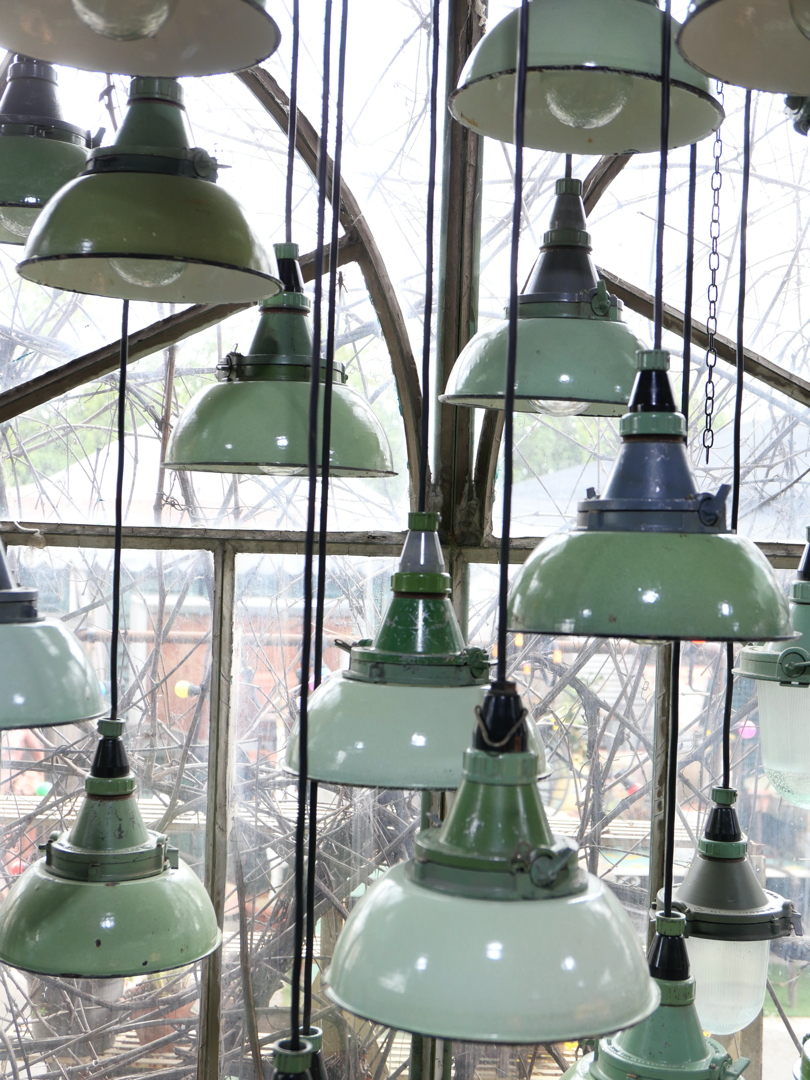 abat jour emaillee vert menthe lampe industrielle globe verre – Image 2