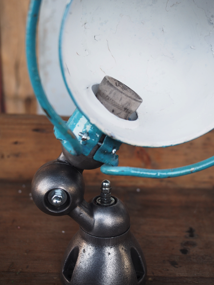 Unique lampe Jielde 1 applique finition vintage industrielle – Image 7