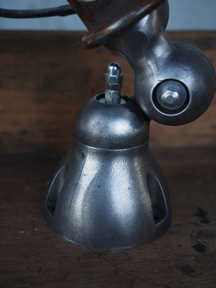 Unique lampe Jielde 1 applique finition vintage industrielle – Image 5