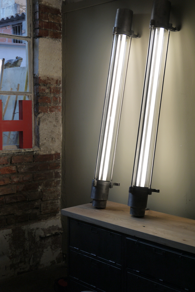 magnifique lampe applique au neon industrielle tube de verre – Image 2