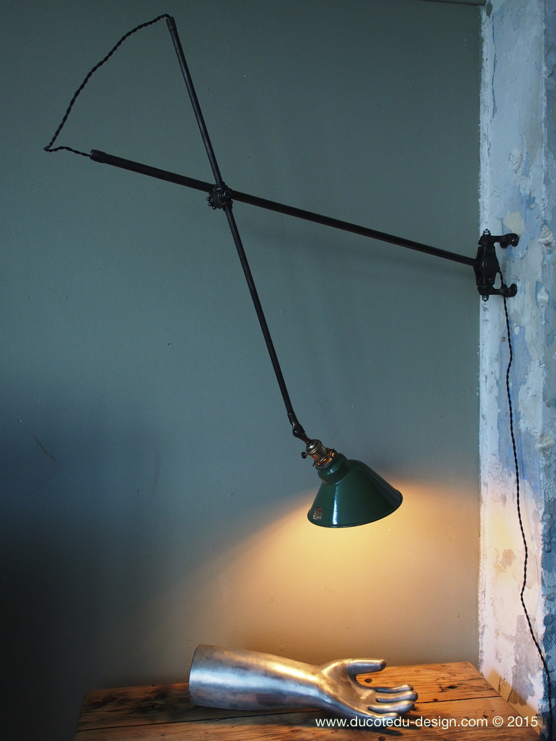 Rare Lampe O.C. White Industrielle fixation murale applique la lampe de reference a new york dans les loft – Image 3