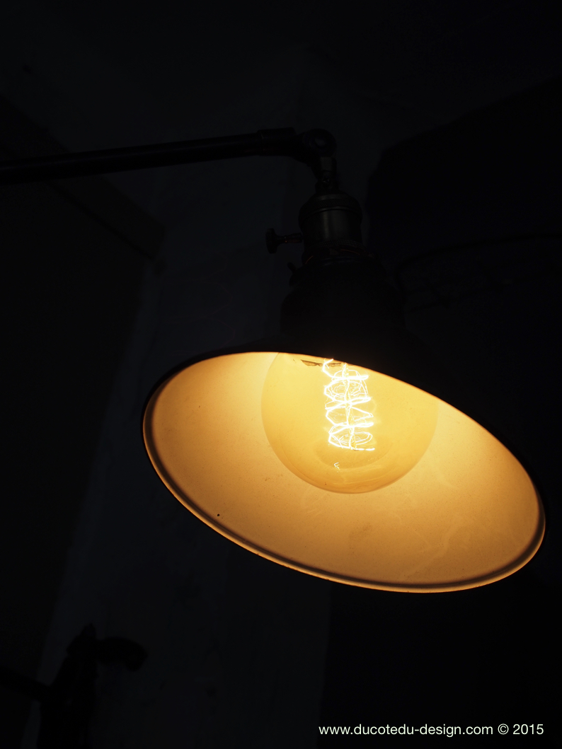 Rare Lampe O.C. White Industrielle fixation murale applique la lampe de reference a new york dans les loft – Image 13