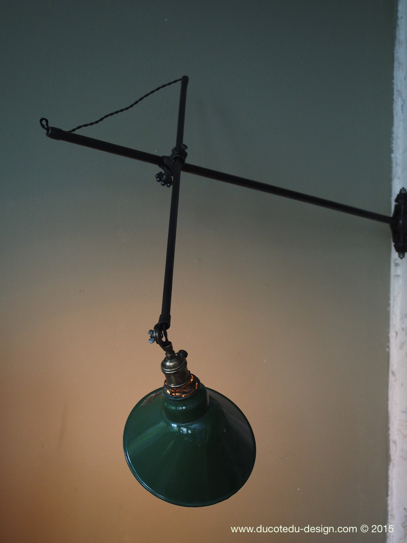 Rare Lampe O.C. White Industrielle fixation murale applique la lampe de reference a new york dans les loft – Image 17