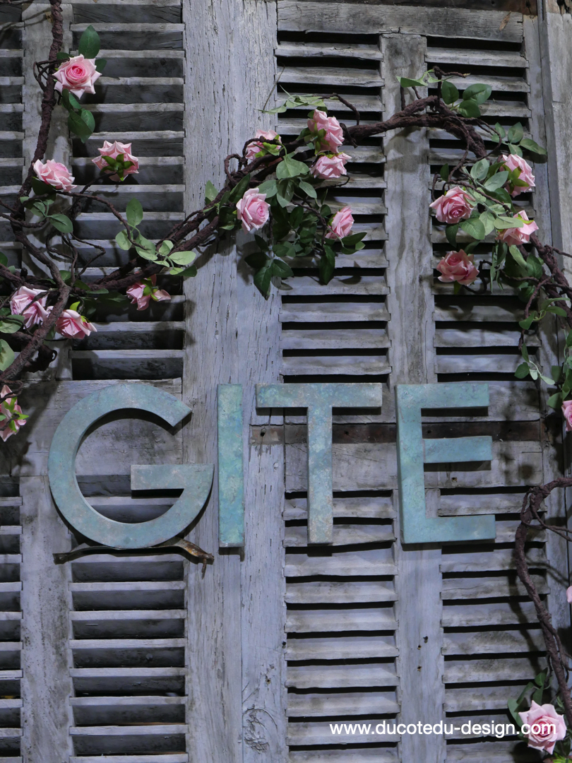 ancienne enseigne metal : Gite – Image 2