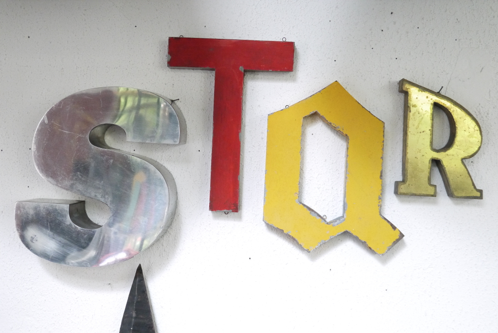 mot composé d'ancienne lettre enseigne star – Image 5