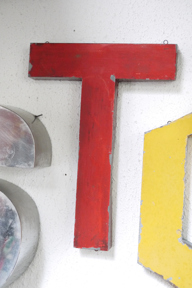 mot composé d'ancienne lettre enseigne star – Image 8