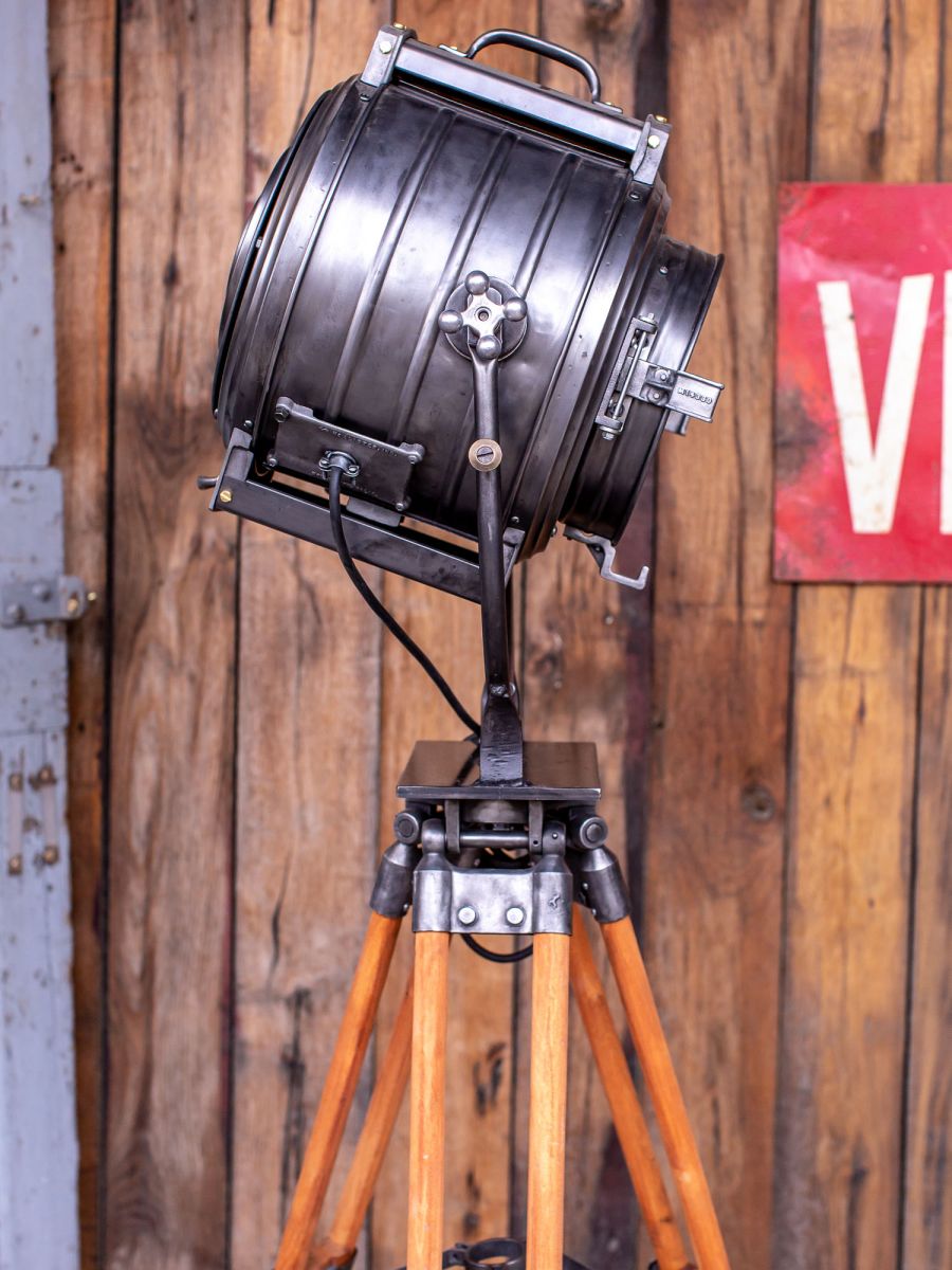 Ancien projecteur cinema Hollywood Bardwell Mcalister pieds bois – Image 17