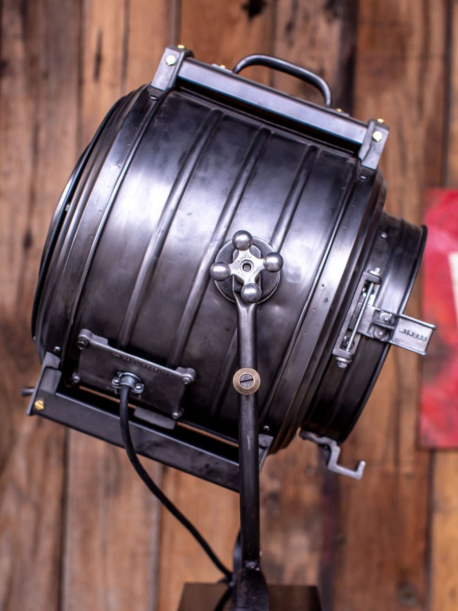 Ancien projecteur cinema Hollywood Bardwell Mcalister pieds bois – Image 20