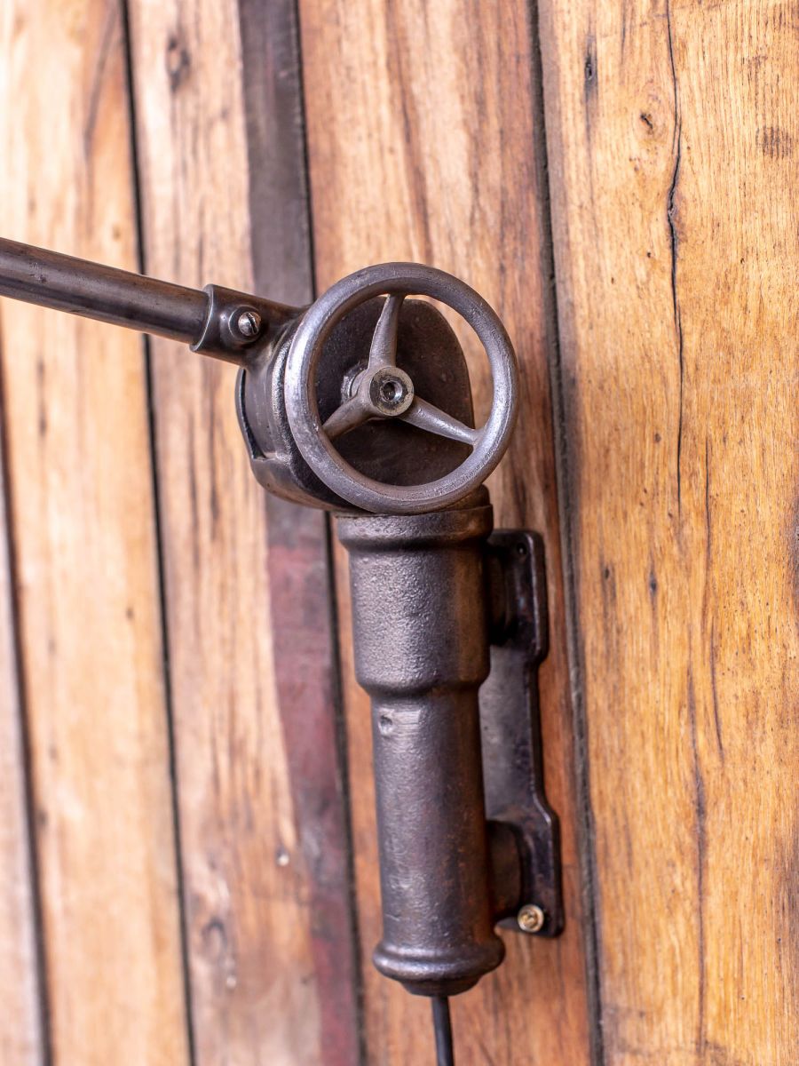 Lampe Scialytique murale globe opaline Lampe Scialytique murale globe opaline – Image 9