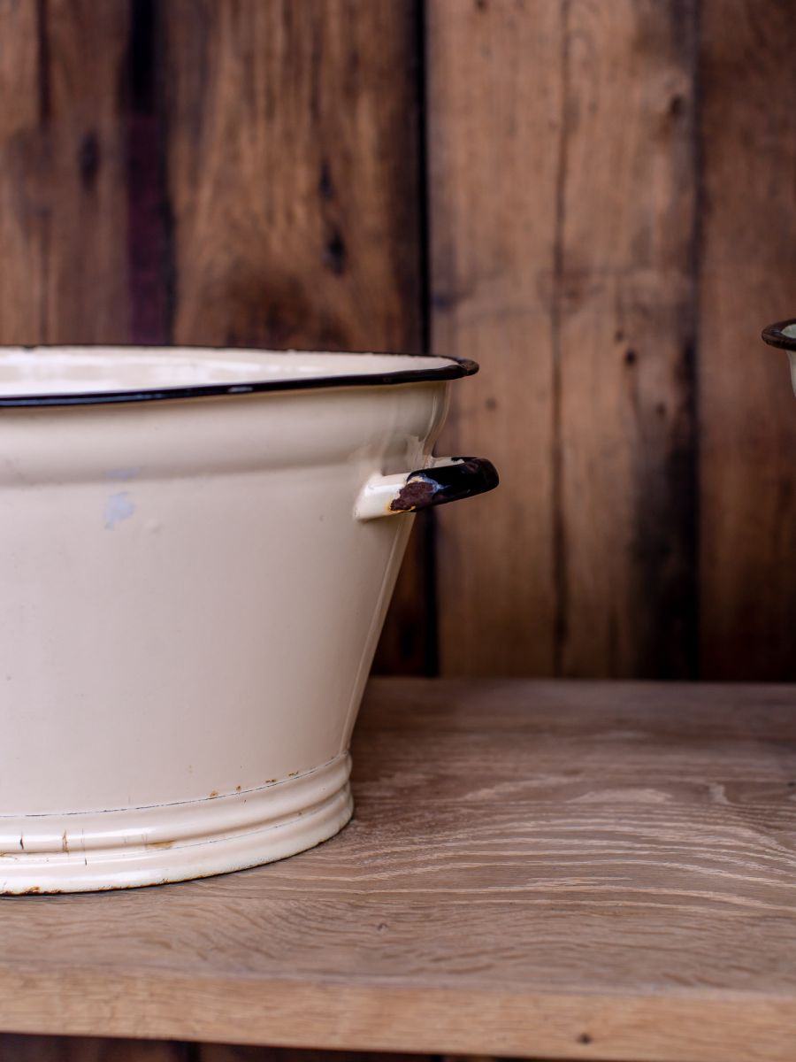 ancienne bassine émaillée rose pastel – Image 4