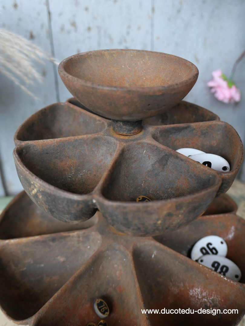 sebile, marguerite de cordonnier , porte semences – Image 3