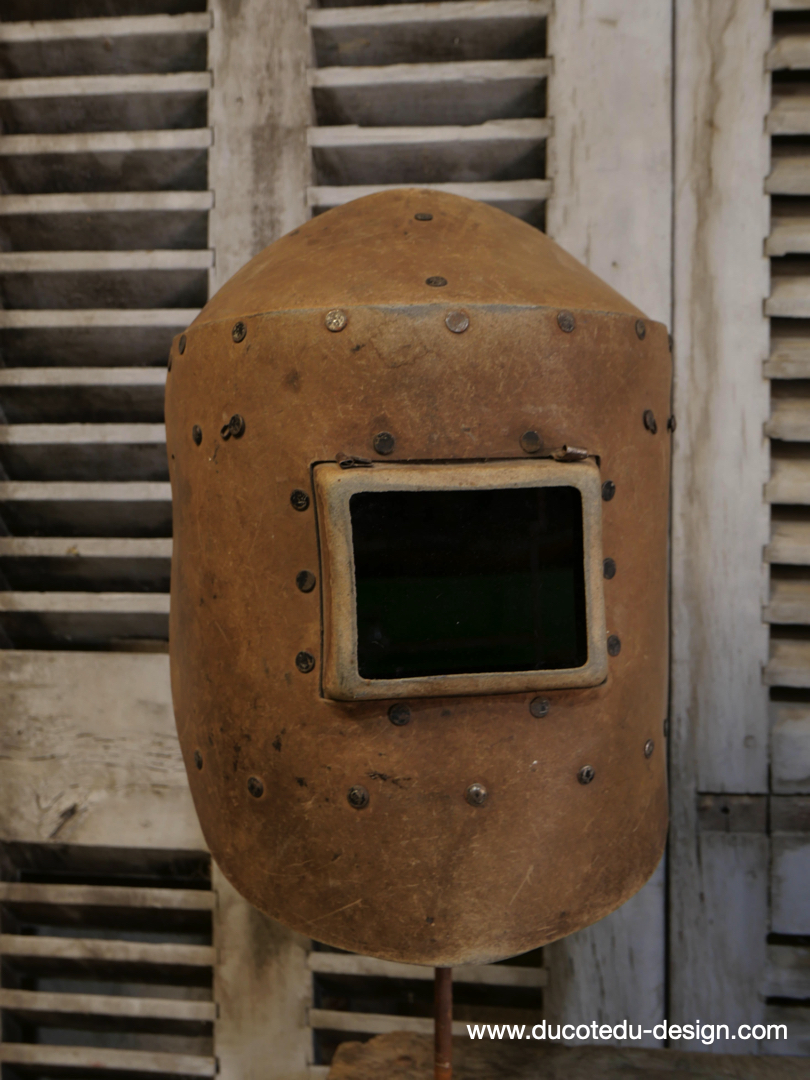 antigua máscara de soldador de Europa del Este / ref C14 - Image 2