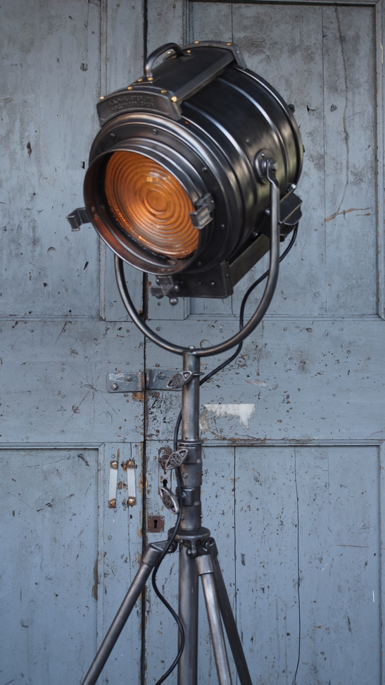 projecteur cinema MCALISTER des studios Hollywood Californie grand pied – Image 24