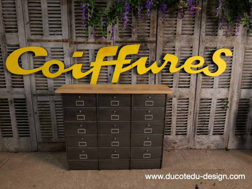 ancien grand meuble 12 casiers industriel strafor plateauchene massif – Image 5