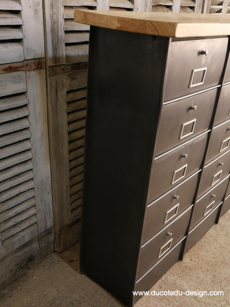 ancien grand meuble 12 casiers industriel strafor plateauchene massif – Image 15