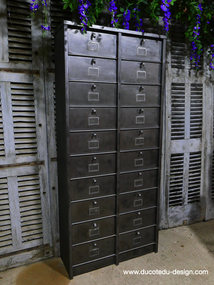 ancien grand meuble 20 casiers industriel strafor – Image 3