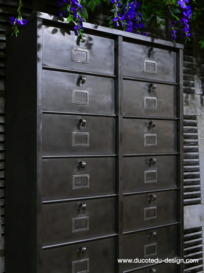 ancien grand meuble 20 casiers industriel strafor – Image 9