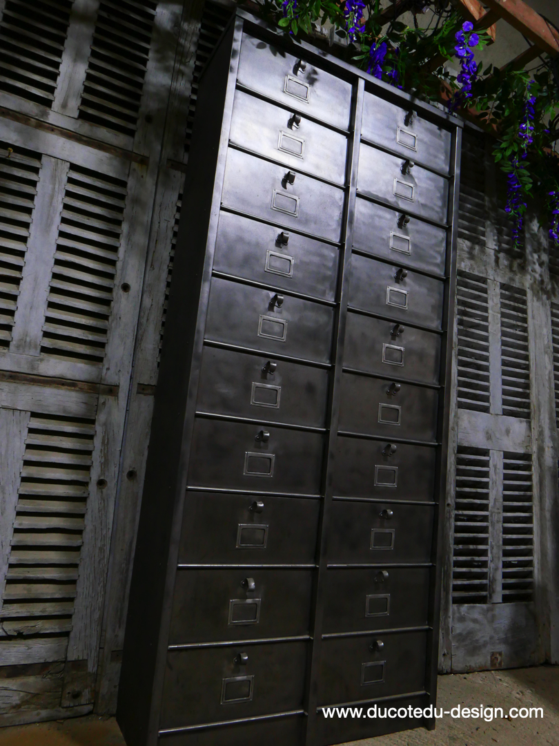 ancien grand meuble 20 casiers industriel strafor – Image 12
