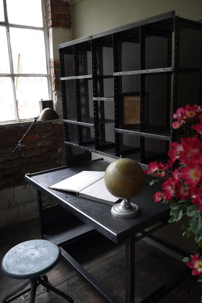 Meuble metier grand bureau tri postal industriel atelier loft – Image 3