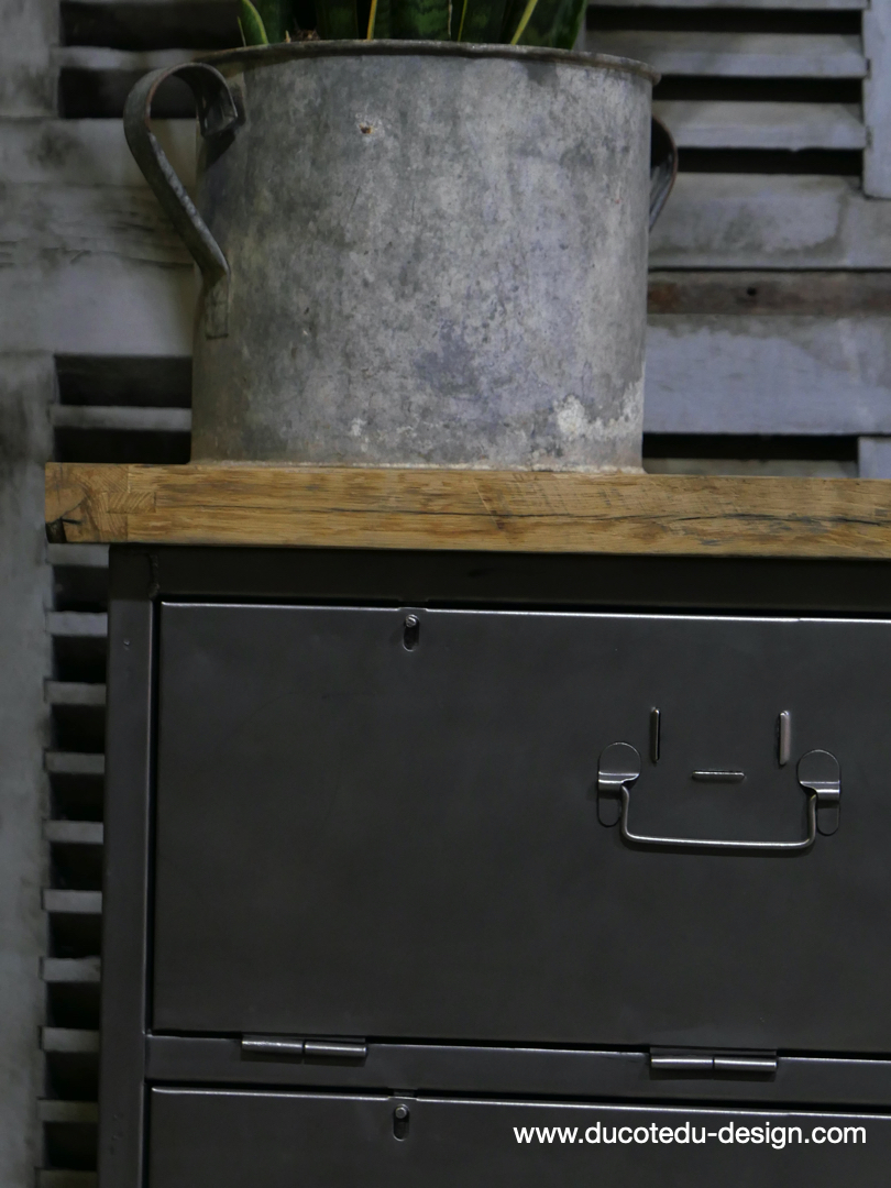 meuble industrielle 3 compartiments atelier militaire plateau vieux chene massif – Image 5