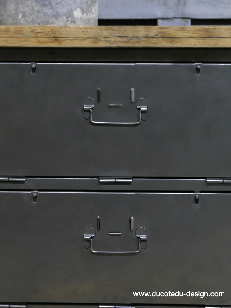 meuble industrielle 3 compartiments atelier militaire plateau vieux chene massif – Image 6