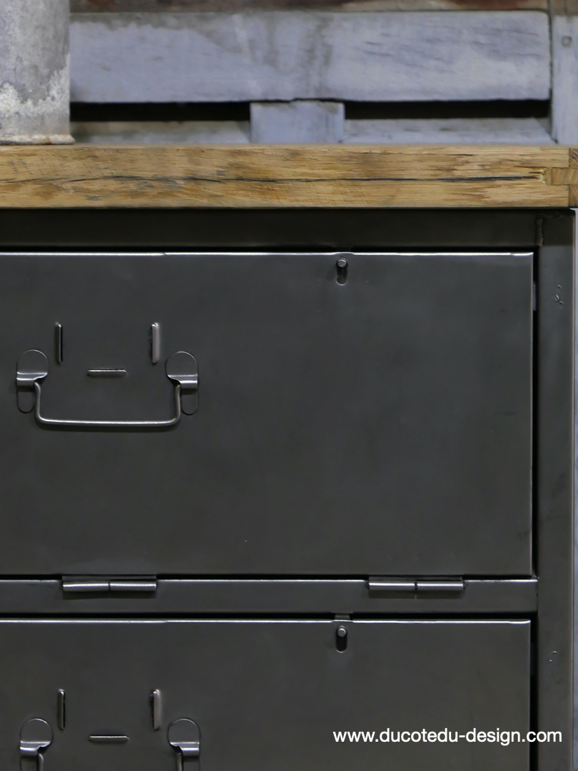 meuble industrielle 3 compartiments atelier militaire plateau vieux chene massif – Image 8