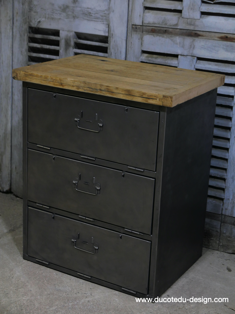 meuble industrielle 3 compartiments atelier militaire plateau vieux chene massif – Image 17