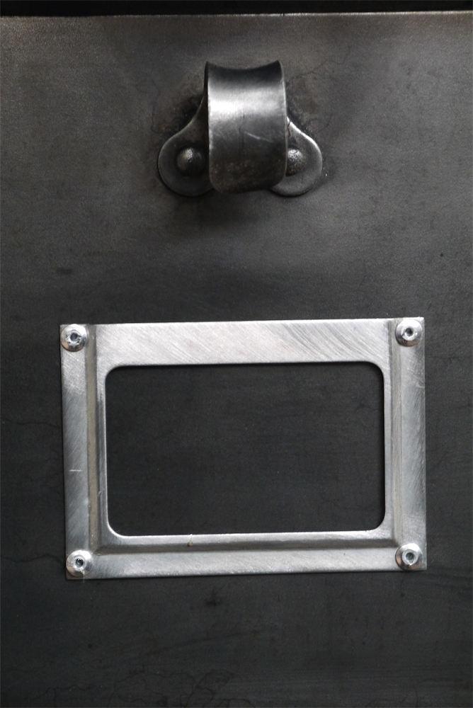 ancien grand meuble 15 casiers industriel strafor plateau pin massif – Image 8