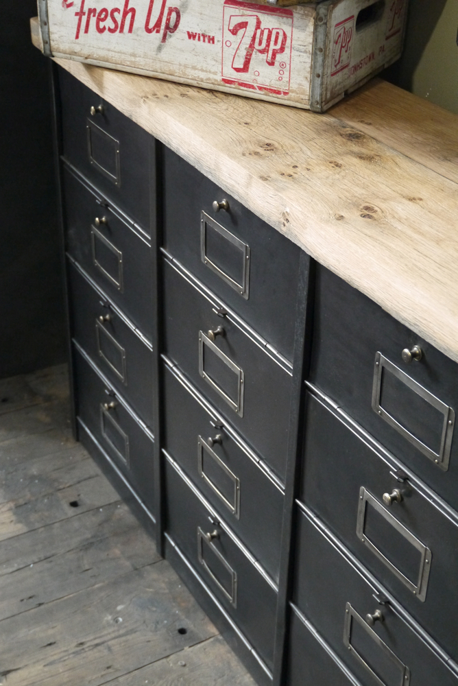 ancien meuble console 12 casiers industriel a clapet Roneo 1940 plateau chene massif – Image 7