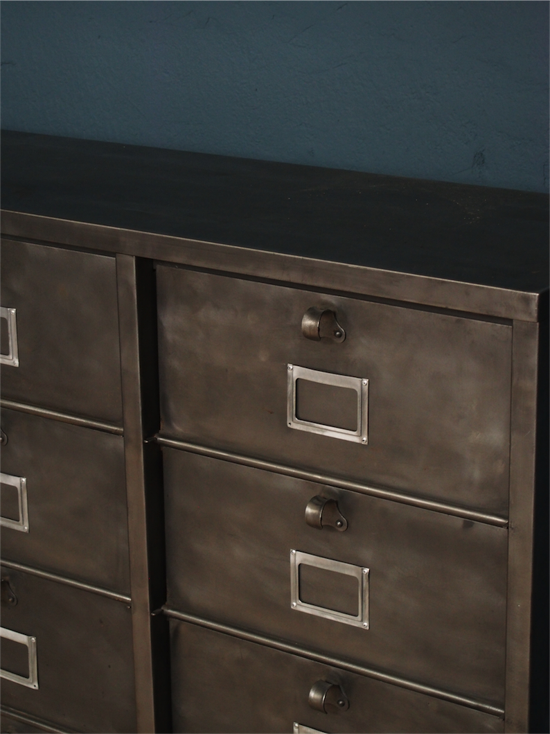 ancien grand meuble 15 casiers industriel strafor – Image 4