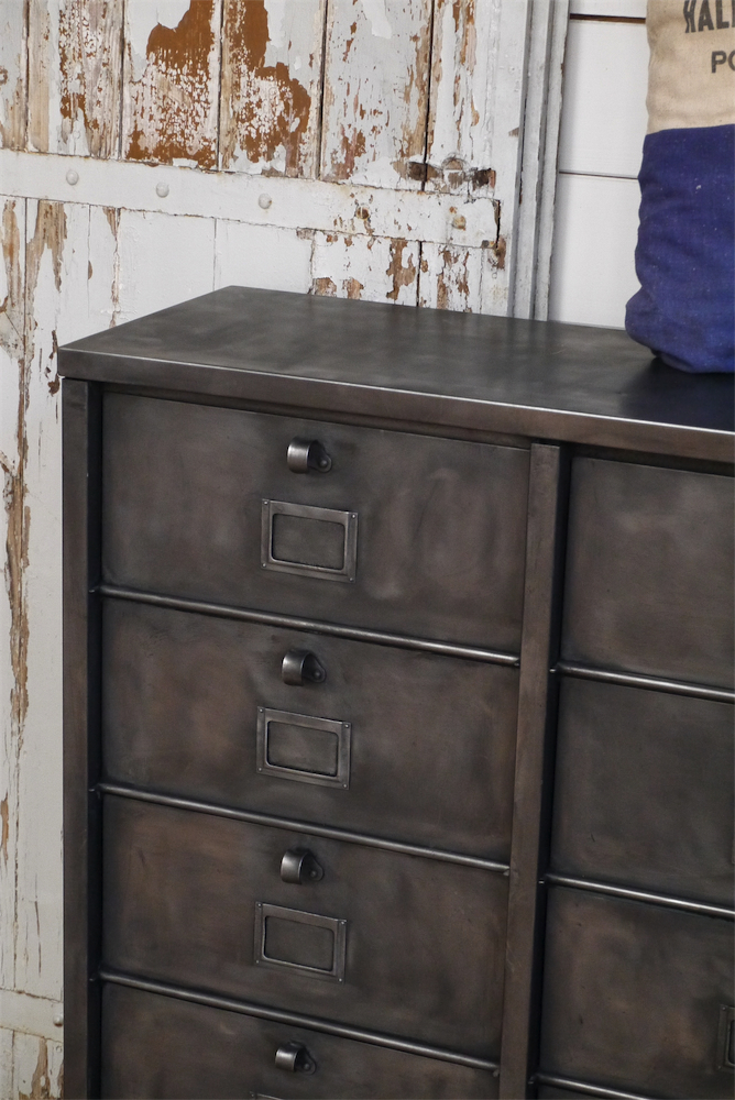 ancien grand meuble 10 casiers industriel strafor – Image 8