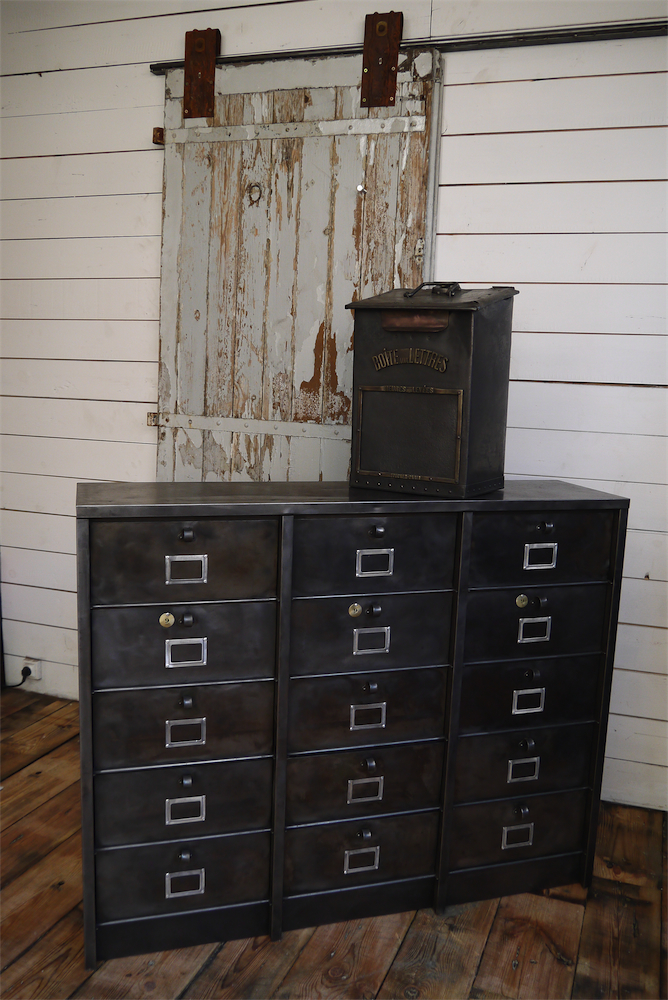ancien grand meuble 15 casiers industriel strafor – Image 11