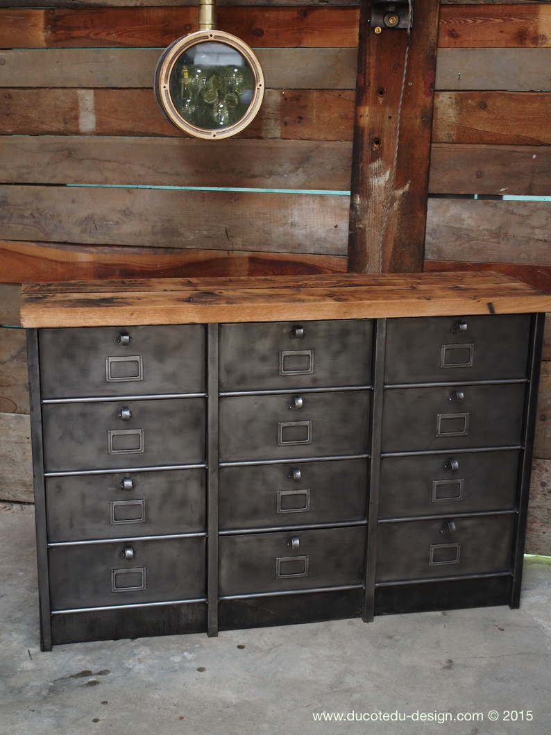 ancien grand meuble 12 casiers industriel strafor plateau chene massif – Image 12