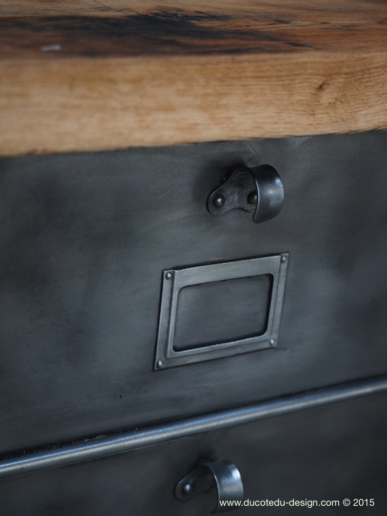 ancien grand meuble 12 casiers industriel strafor plateau chene massif – Image 7