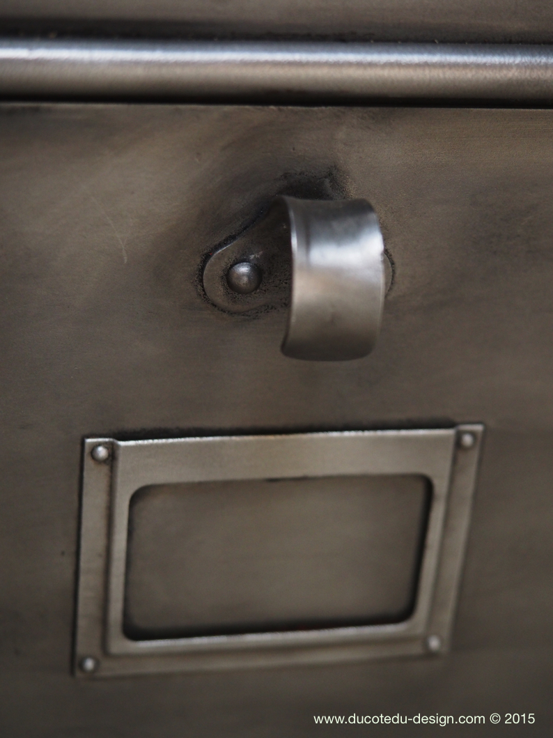 ancien grand meuble 12 casiers industriel strafor plateau chene massif – Image 8