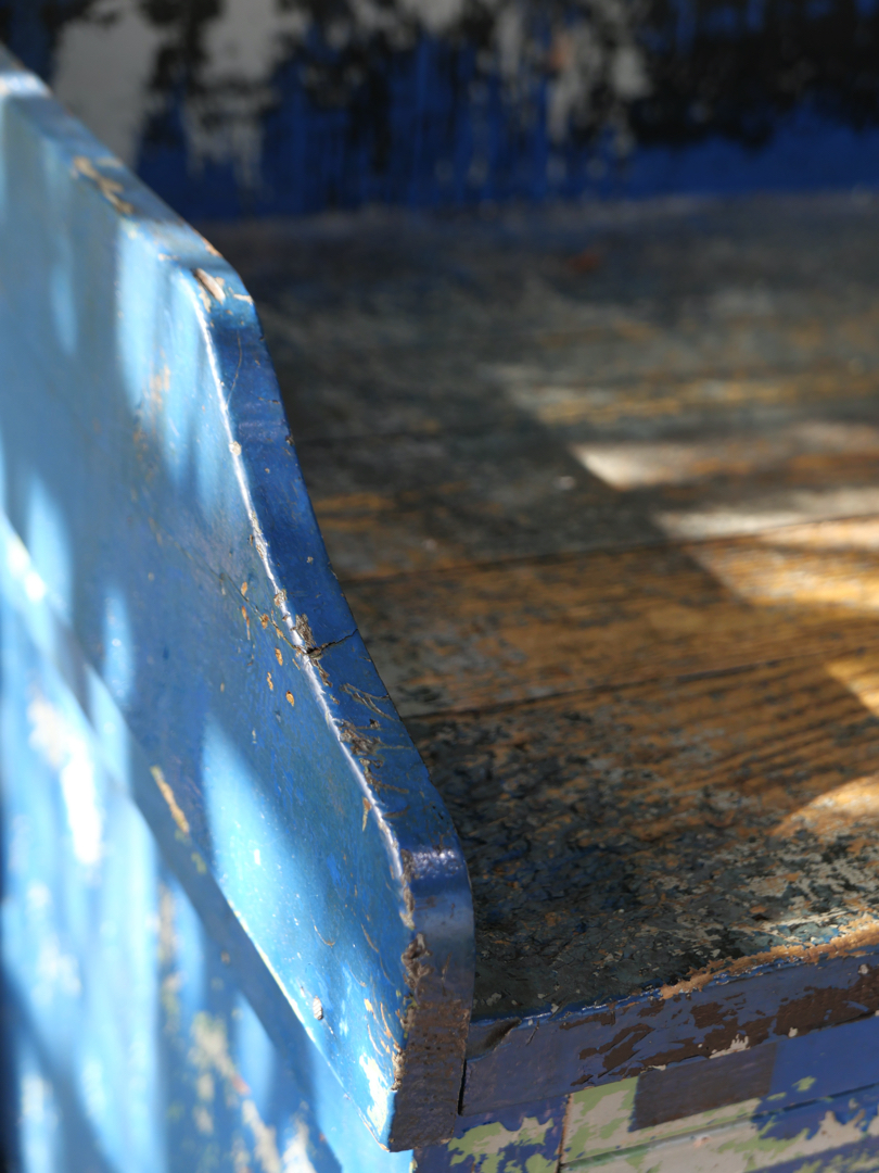 grand enfilade etabli industriel en bois patine bleu dans son jus – Image 7