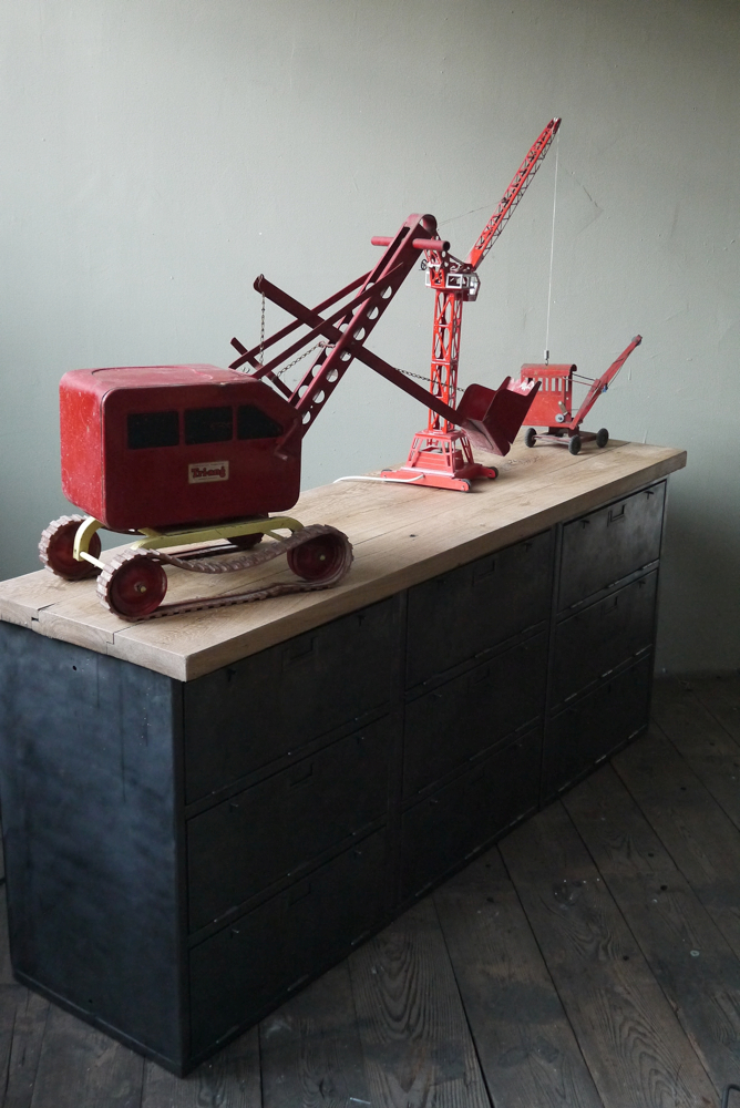 enfilade industrielle 9 compartiments atelier militaire plateau vieux chene massif – Image 3