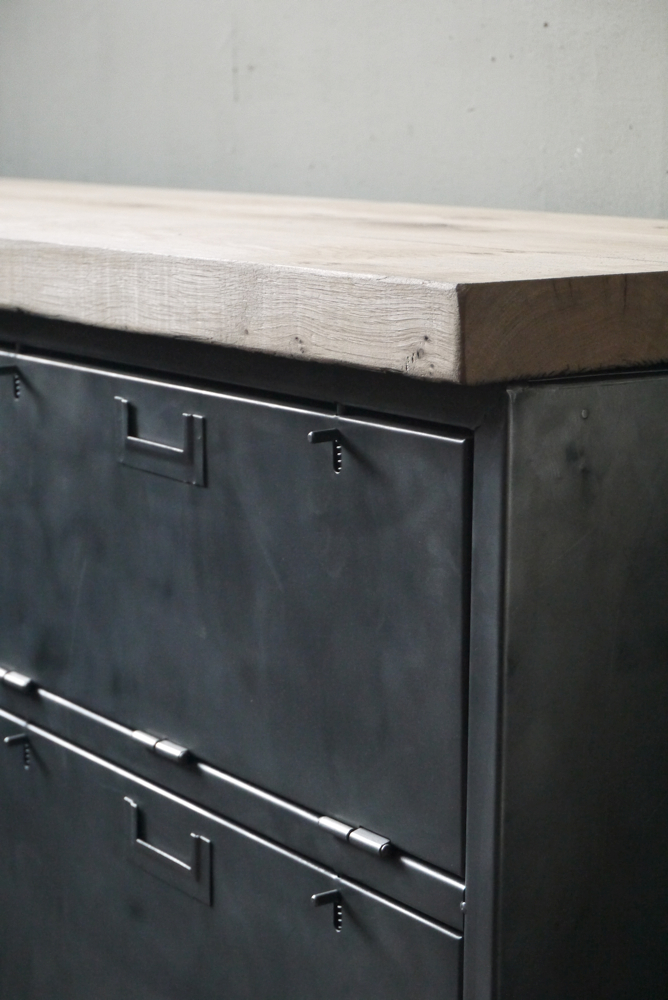 enfilade industrielle 9 compartiments atelier militaire plateau vieux chene massif – Image 8