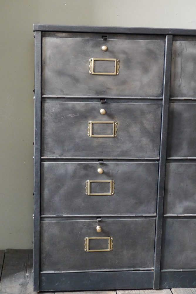 ancien meuble console 12 casiers industriel a clapet Roneo 1940 plateau metal – Image 4