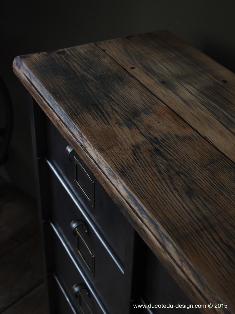 ancien meuble 8 casiers industriel strafor plateau chene massif – Image 6