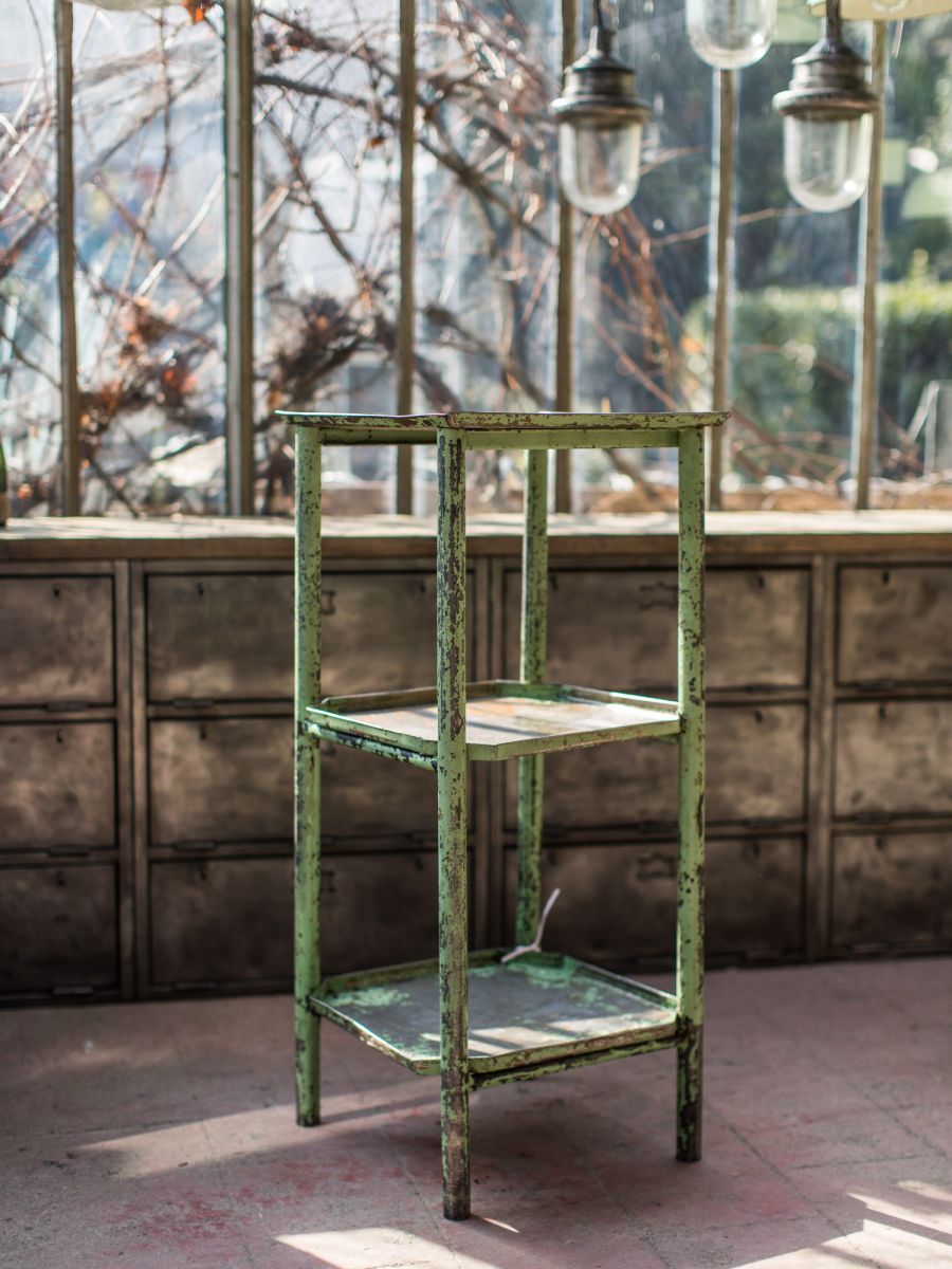 quinta rueda de taller industrial con pátina verde original - Image 2