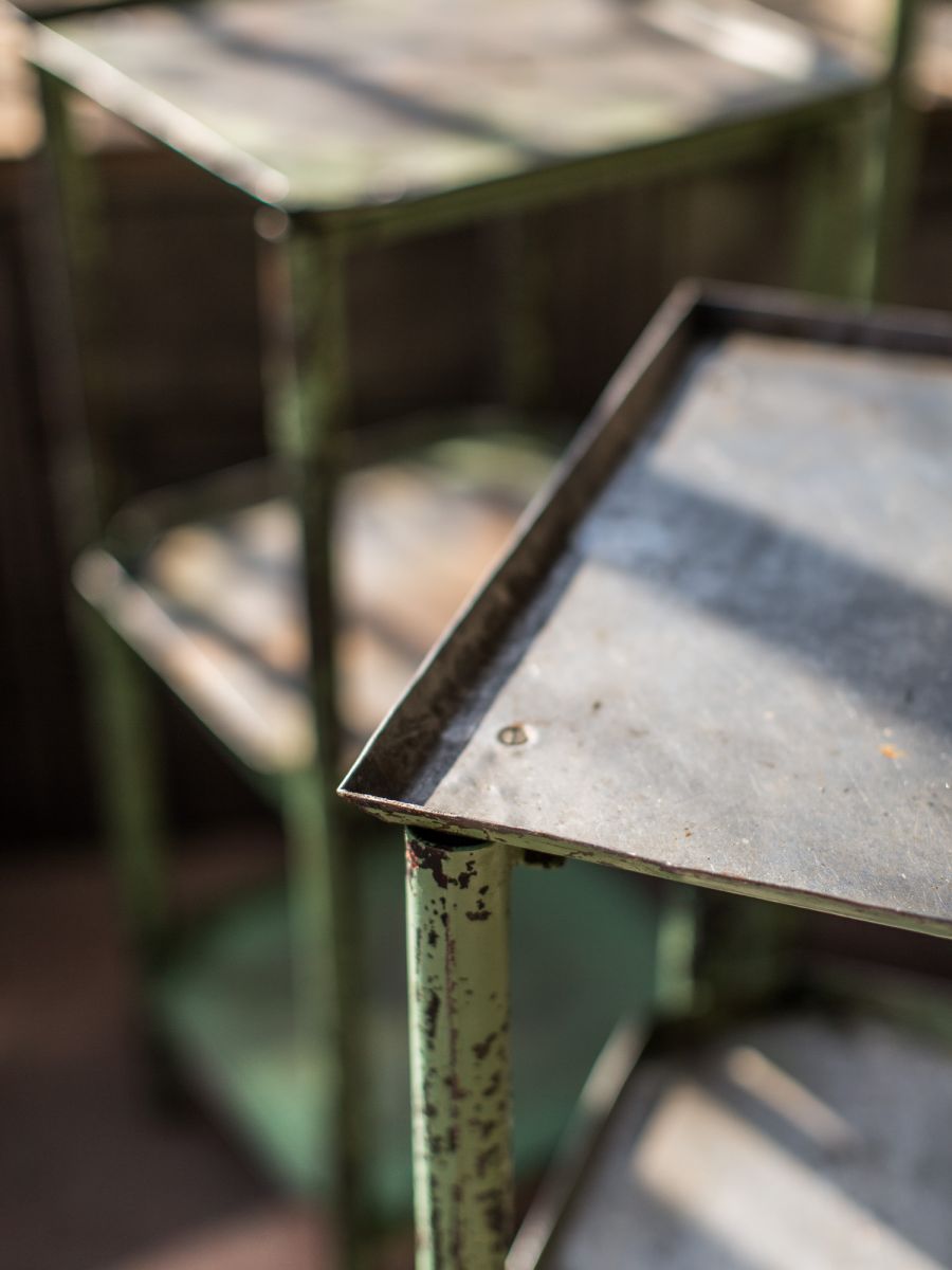 quinta rueda de taller industrial con pátina verde original - Image 6