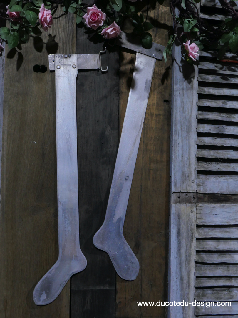 paire de jambes en alu pour la confection de bas – Image 2