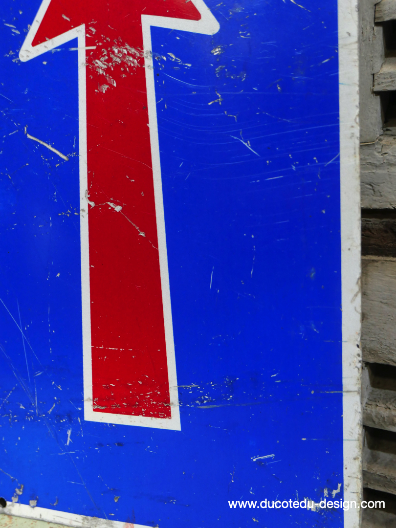 ancien panneau de signalisation Suisse voie prioritaire – Image 5