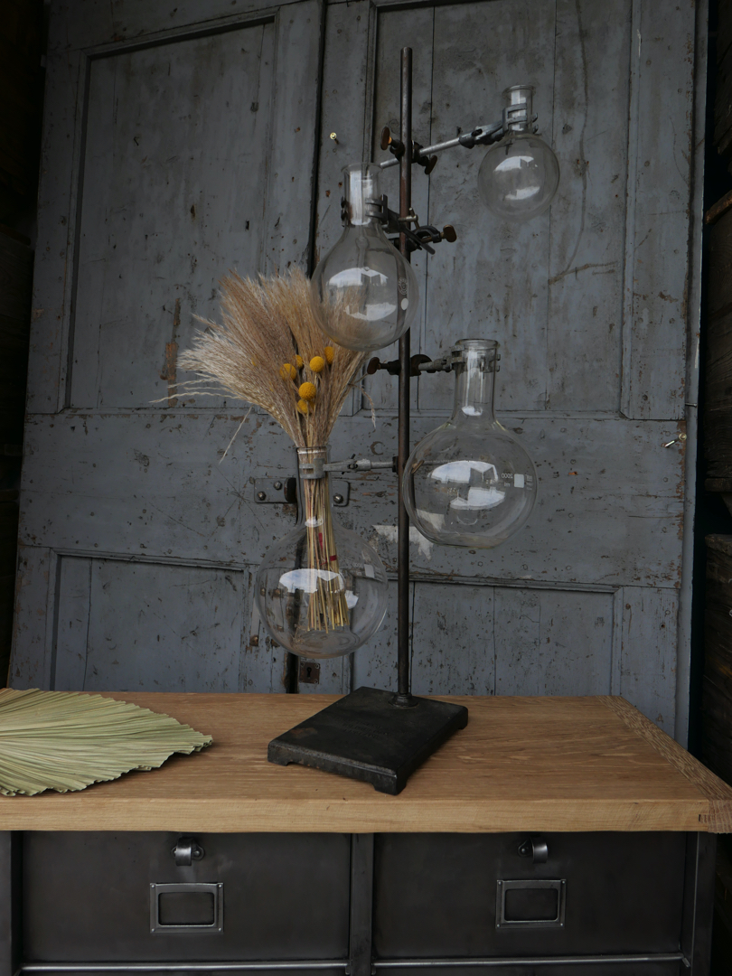 pied de laboratoire patiné verrerie 1 globes vases – Image 17