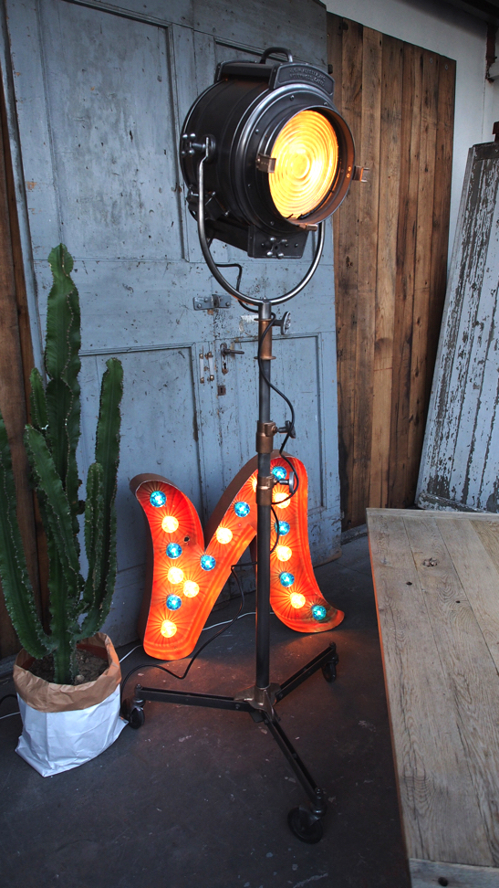 Rare gros projecteur cinema MCALISTER des studios Hollywood Californie 30/40 bronze – Image 5